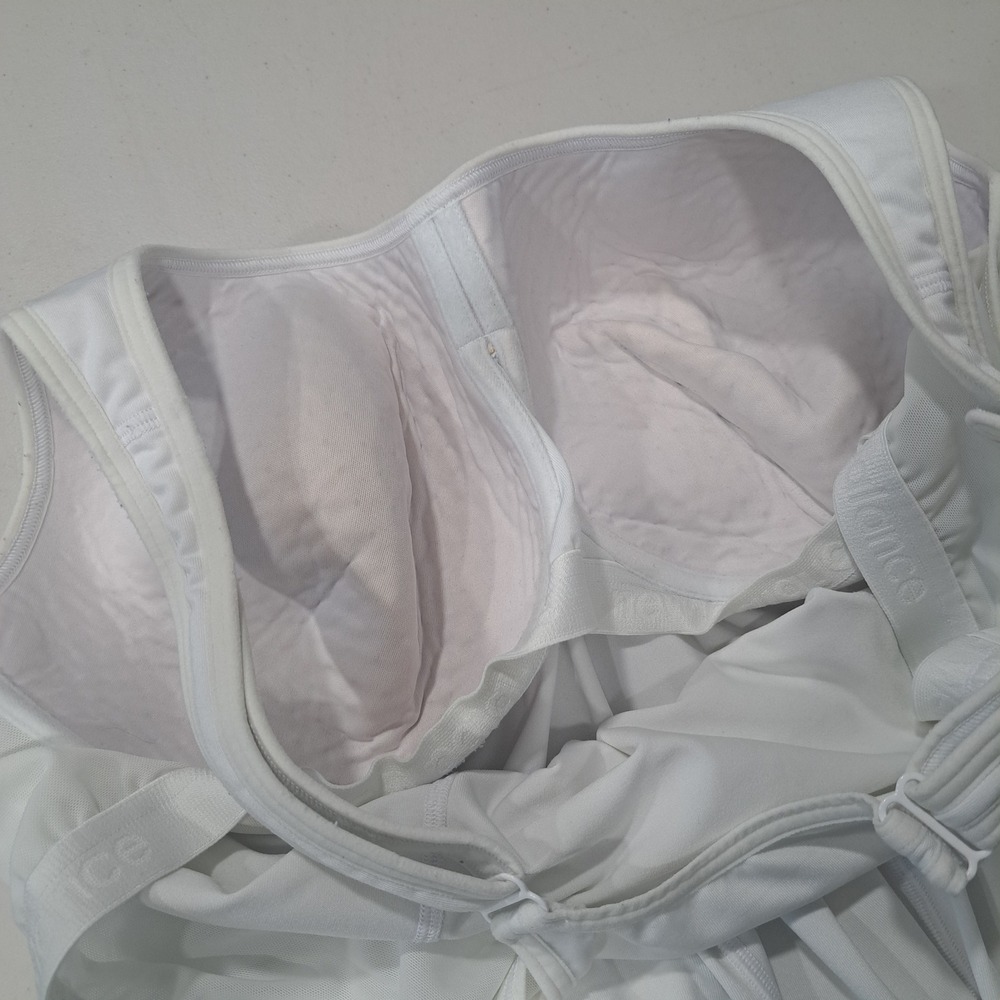 New Balance Lightning Dry White Athletic Tank Top Built In Bra Womens 42D - Picture 7 of 7